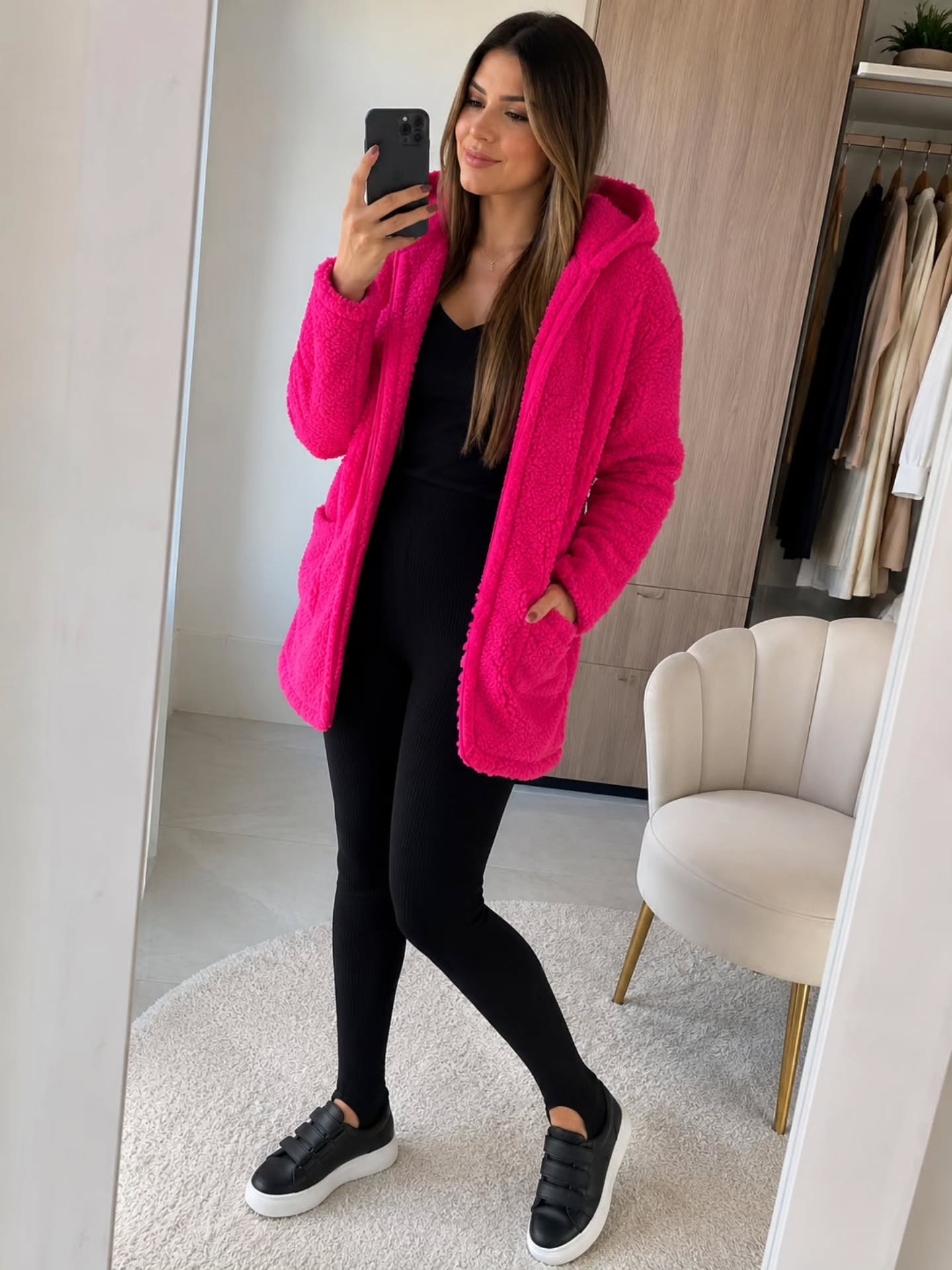 Look de inverno em rosa e preto